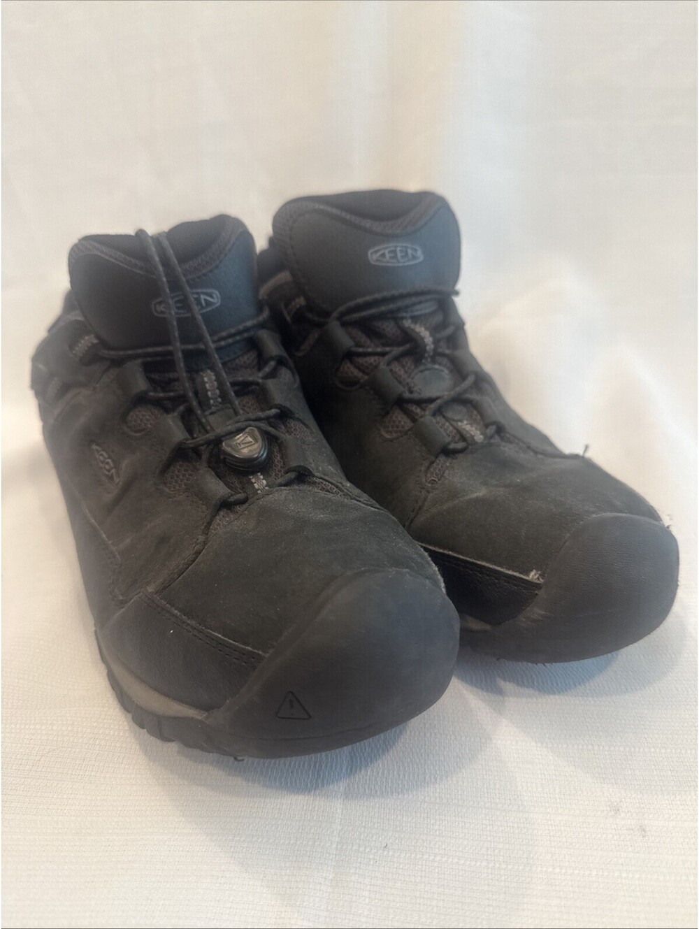 Keen size 7 ladies utility hiking shoe shoes Keen-dry waterproof